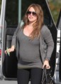 /album/chegando-no-hospital-em-santa-monica-31-de-janeiro/normal-at-the-emergency-at-saint-johns-hospital-in-santa-monica-31-01-2012-hilaryduffbr-28329-jpg/