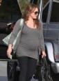 /album/chegando-no-hospital-em-santa-monica-31-de-janeiro/normal-at-the-emergency-at-saint-johns-hospital-in-santa-monica-31-01-2012-hilaryduffbr-28829-jpg/